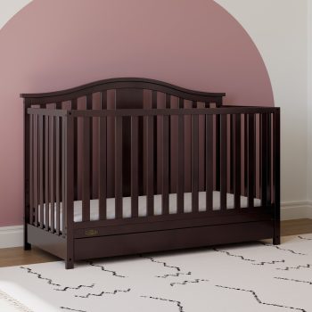Graco Solano 4-in-1 Convertible Baby with Drawer