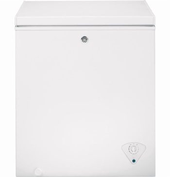 GE 5.1 Cu. Ft. Manual Defrost Chest Freezer
